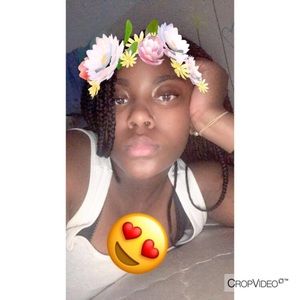 Meet your Posher, Casey